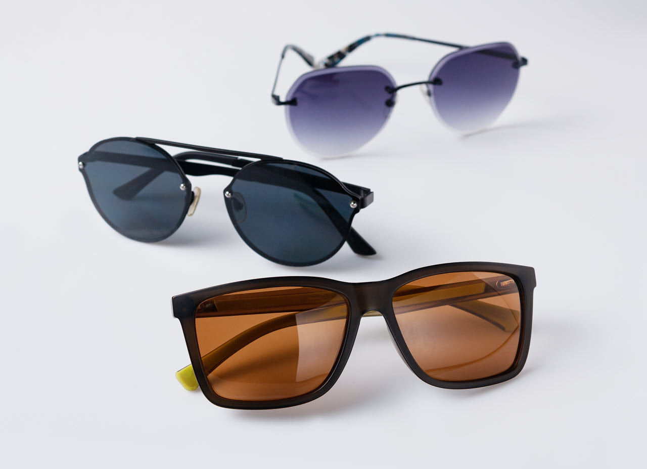 SUNGLASSES