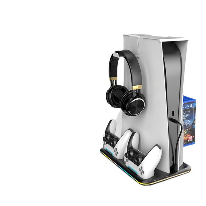 Una base di ricarica per PS5, dotata di illuminazione RGB, progettata per controller e cuffie.
